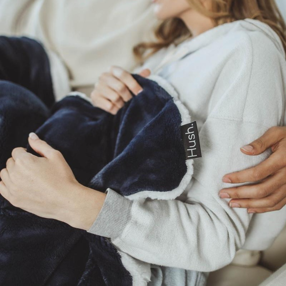 HUSH. weighted throw blanket (8lbs)